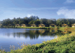 Lake Pochard Lodges in Cirencester, South West England